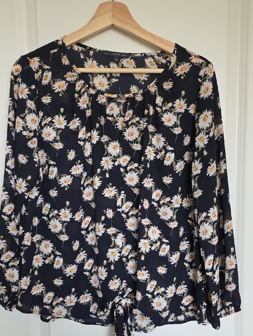 West Kei Navy Floral Tie-Hem Blouse